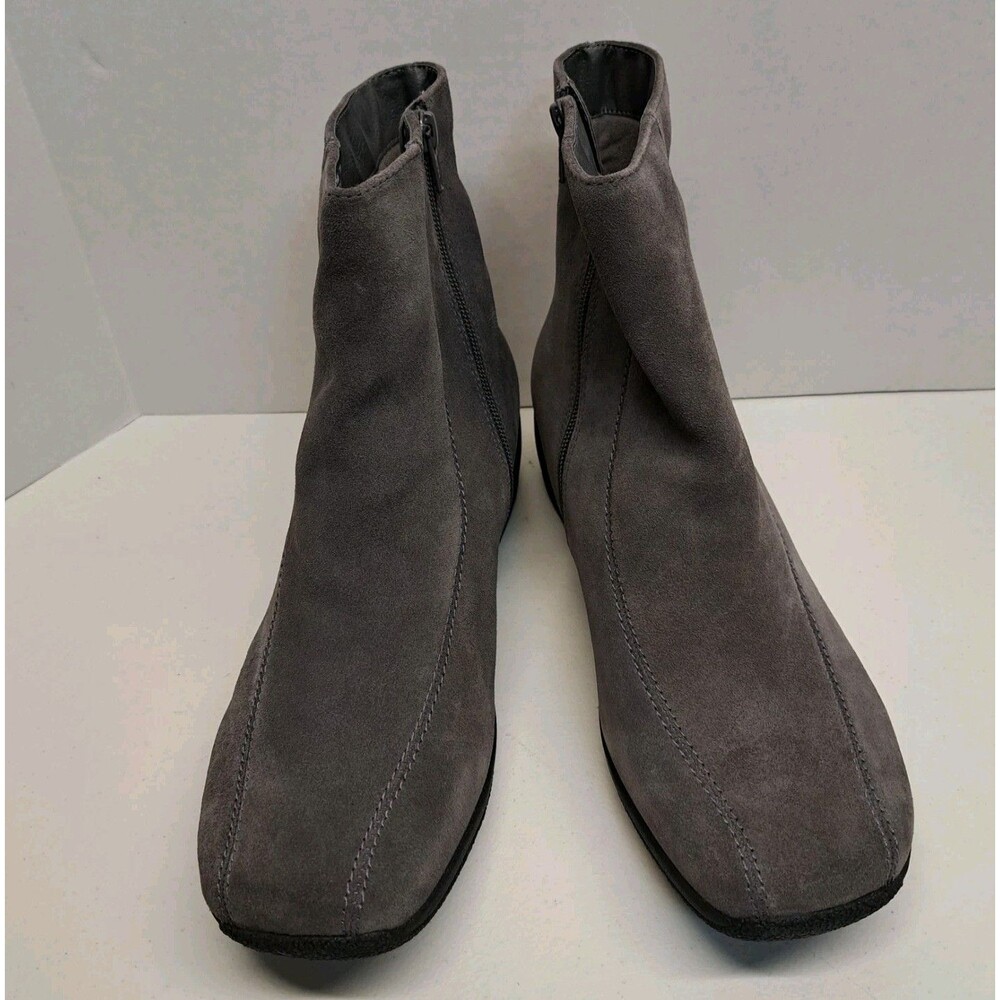 Clarks Ashlyn Grey Suede Side Zip Boots Women's 11W New*